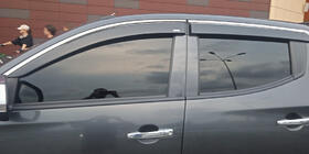 Mitsubishi L200 2015–2024 Raamwindschermen met chromen sierlijst (set van 4, Niken) foto 2
