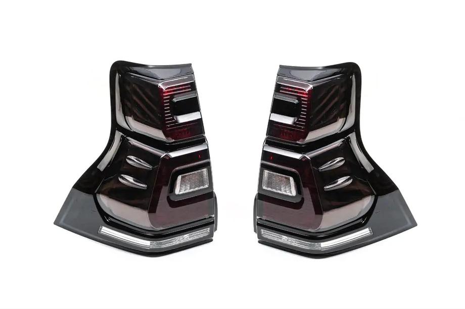 Toyota Land Cruiser Prado 150 2009–2023 B-keuze! Achterlichten BlackEdition V2 - 1 beschadigd (2017+, 2 stuks) Image