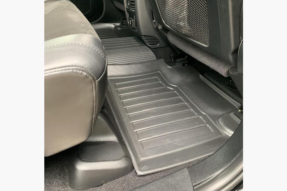 Jeep Grand Cherokee WK2 2010–2021 Stingray 3D automatten (5 stuks, polyurethaan) Foto 4