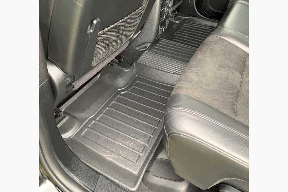Jeep Grand Cherokee WK2 2010–2021 Stingray 3D automatten (5 stuks, polyurethaan) Foto 3