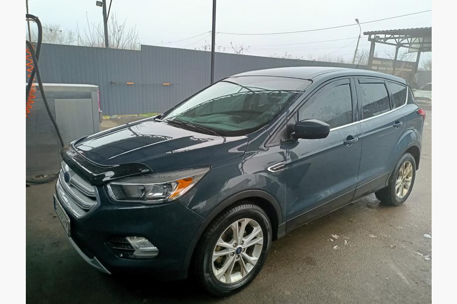 Ford Kuga/Escape 2013–2019 In-channel raamwindschermen (Esa, 4 stuks) Image