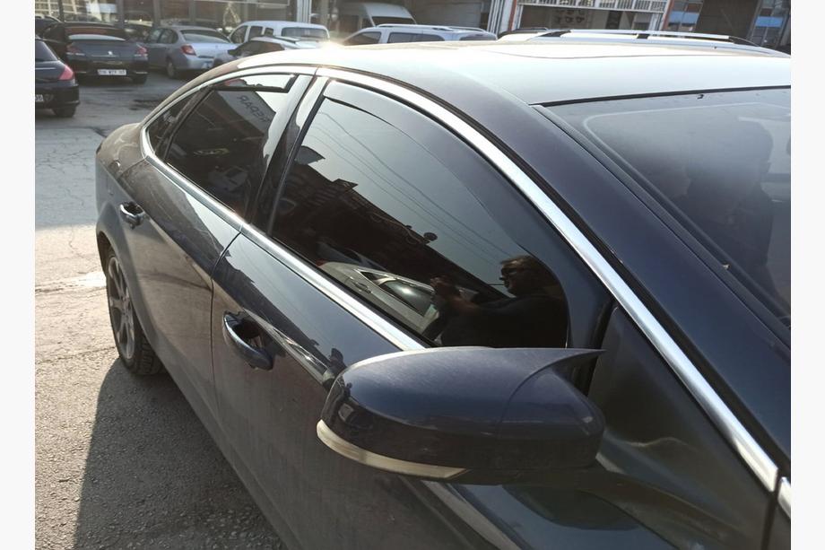 Ford Mondeo 2008–2014 Raamwindschermen, in-channel SD (Esa, 4 stuks) Image