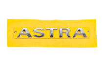 Opel Astra J 2009–2015 Astra embleem 5177042 (120 x 17 mm) foto 2