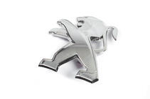 Peugeot 208 2012–2019 Achterklep embleem 9673873277 (80 x 70 mm) foto 1