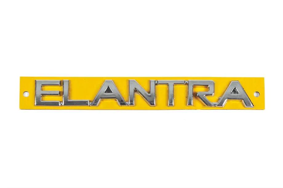 Hyundai Elantra (XD) 2000–2011 Elantra typeaanduiding 863152D001 (160 mm x 20 mm) Image