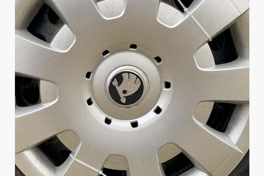 Skoda Velgsticker 60 mm 8932A (4 stuks) Image
