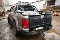 Volkswagen Amarok 2010–2022 Achterklep afdeklijst (ABS) foto 1