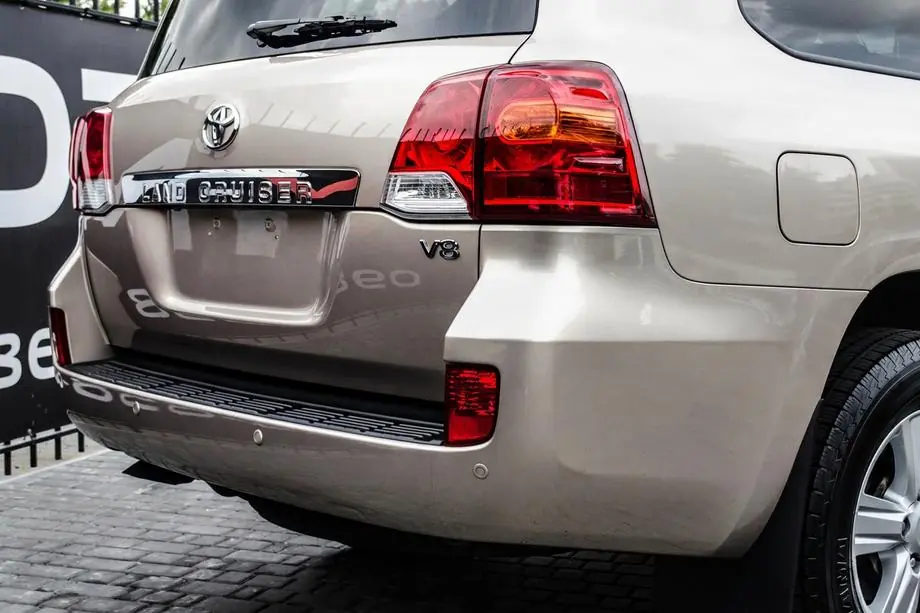 Toyota Land Cruiser 200 2007–2021 Achterlichten 2007-2015 (OEM) Image