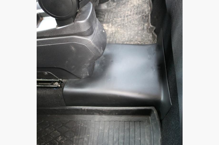 Renault Duster 2018–2024 Interieur dorpellijsten EuroCap (5 stuks, ABS) Foto 4