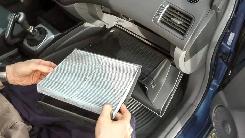 Wanneer moet je het interieurfilter van je auto vervangen?