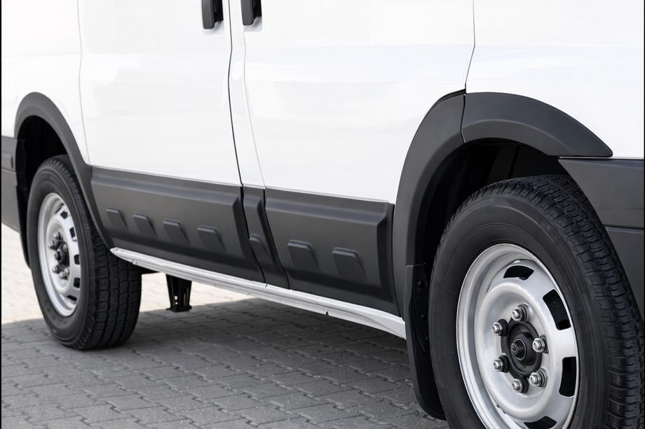 Ford Transit 2000–2014 Wielkastverbreders EuroCap 2006-2013 (6 stuks, ABS, korte wielbasis) Foto 1