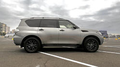 Nissan Armada 2016–2024 Side steps New Vision Grey (2 stuks, aluminium) foto 4