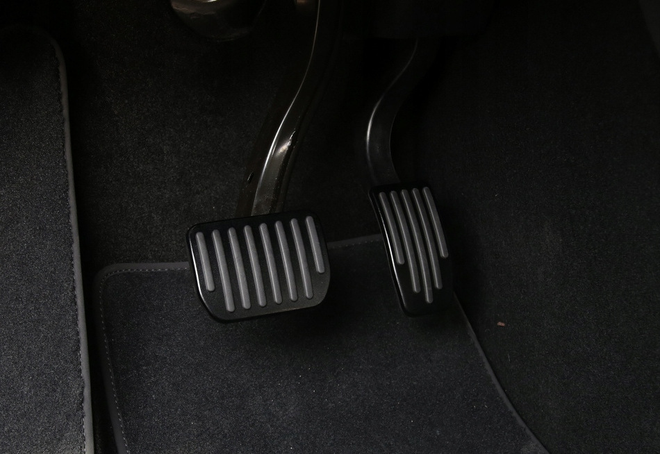 Waarom zijn pedaalcovers in de auto nodig?