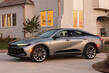 Review van de crossover-sedan Toyota Crown foto 2