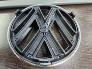 Volkswagen Jetta 2011–2018 Voorste embleem 5C6 853 601 (2010-2014) afgeprijsd foto 4