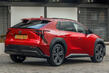 Review van de elektrische crossover Toyota bZ4X foto 4
