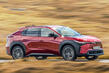 Review van de elektrische crossover Toyota bZ4X foto 2