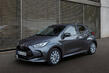 Review van de stads-hatchback Mazda 2 Hybrid foto 2