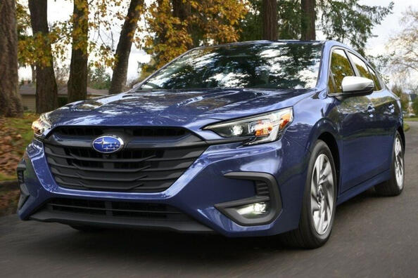Review van de vernieuwde vierwielaangedreven Subaru Legacy-sedan