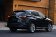 Review van de tweede generatie Lexus NX-crossover foto 2