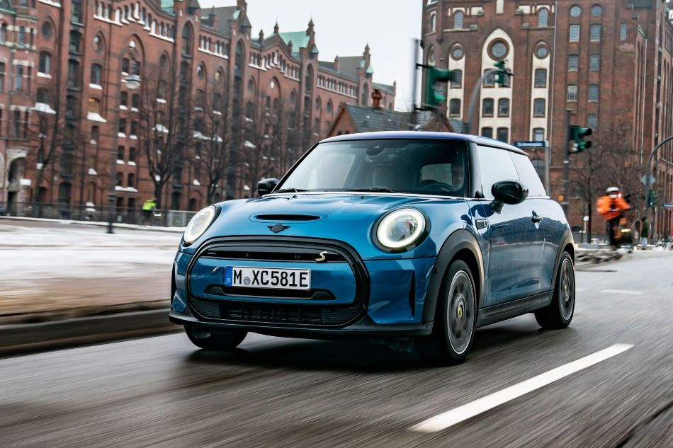 Review van de compacte elektrische hatchback MINI Hatchback Electric