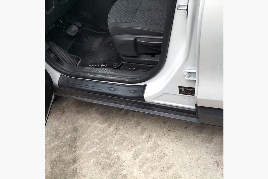 Opel Crossland X 2017–2024 EuroCap dorpellijsten (4 stuks, ABS) Image