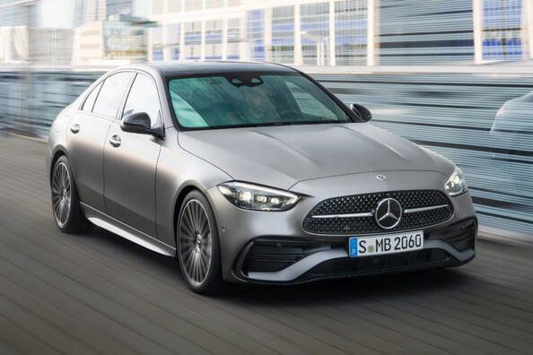 Mercedes-Benz C-Class W206: elegantie en technologie van een nieuwe generatie Foto 2