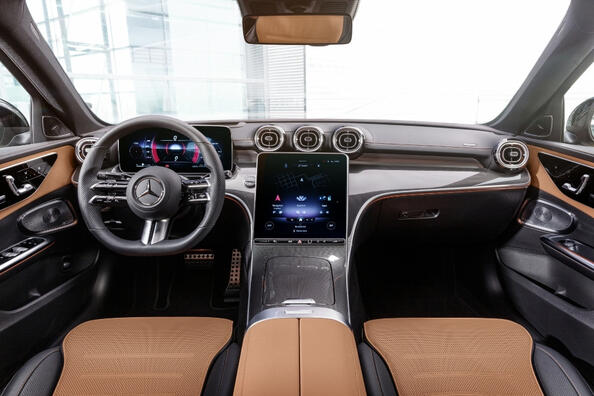Mercedes-Benz C-Class W206: elegantie en technologie van een nieuwe generatie Foto 5