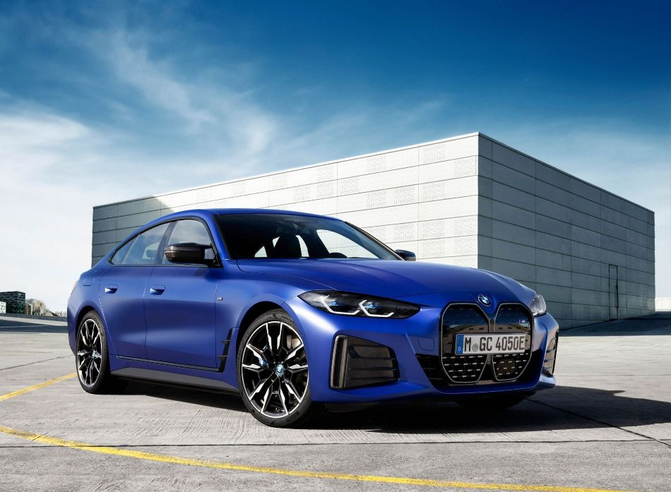 Review van de elektrische liftback BMW i4