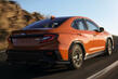 Vijfde generatie van de sport-sedan Subaru WRX foto 4