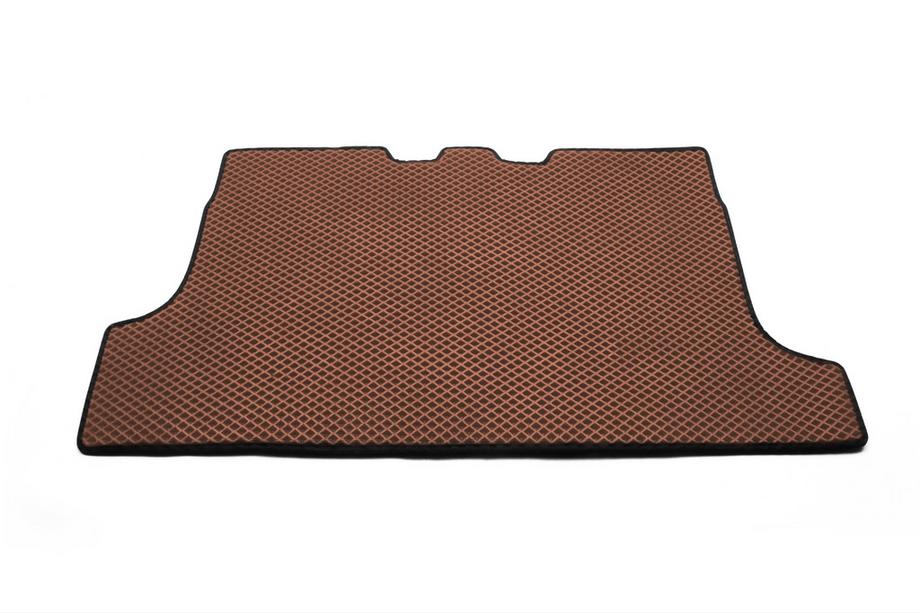 Nissan Patrol Y60 1988–1997 Kofferbakmat Kort (EVA, Bruin) Image