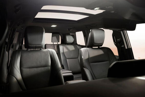 Review: zesde generatie van de Toyota Land Cruiser Prado J250 Foto 7
