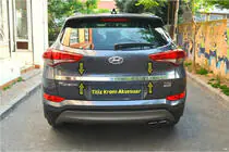 Hyundai Tucson TL 2016–2021 B-keuze Sierlijst boven kenteken (2015–2018, boven, breed, RVS) foto 2