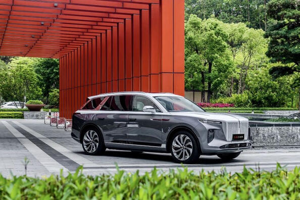 Hongqi E-HS9: luxe elektrische auto uit China