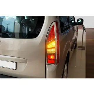 RVS sierlijsten voor achterlichten (2 stuks) Peugeot Partner Tepee 2008–2018 foto 1