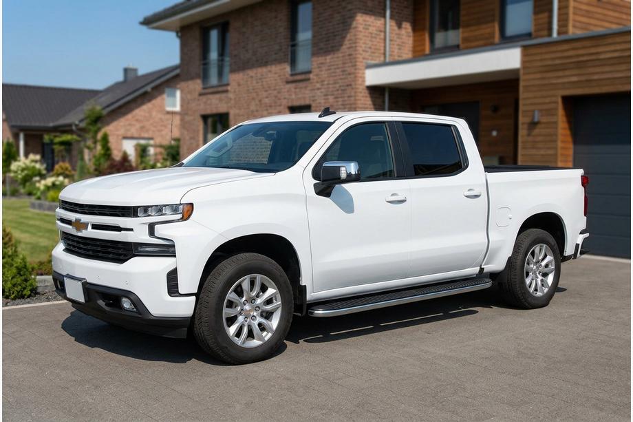 Chevrolet Silverado 2019– Side steps Tayga Grey (set van 2, aluminium) Image