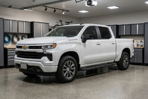 Chevrolet Silverado 2019– Side steps Tayga Black (2 stuks, aluminium) foto 1
