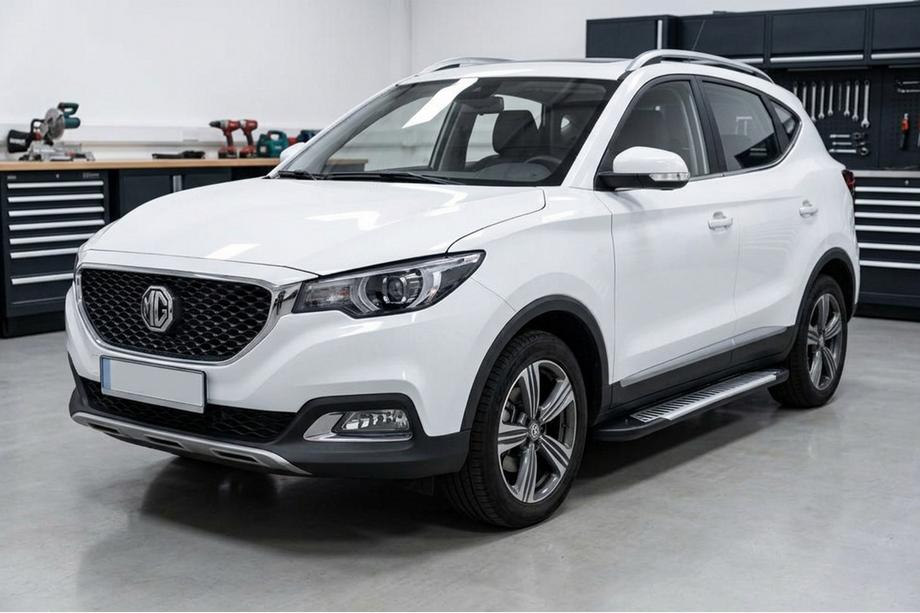 MG ZS 2017–2024 Side steps Line (2 stuks, aluminium) Image