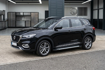 MG HS 2018– Side steps Allmond Grey (set van 2, aluminium) foto 1