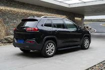 Jeep Cherokee KL 2013– Allmond Black side steps (2 st., aluminium) foto 1