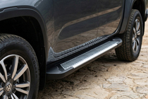 Volkswagen Amarok 2022– Side steps Line (2 stuks, aluminium) foto 1