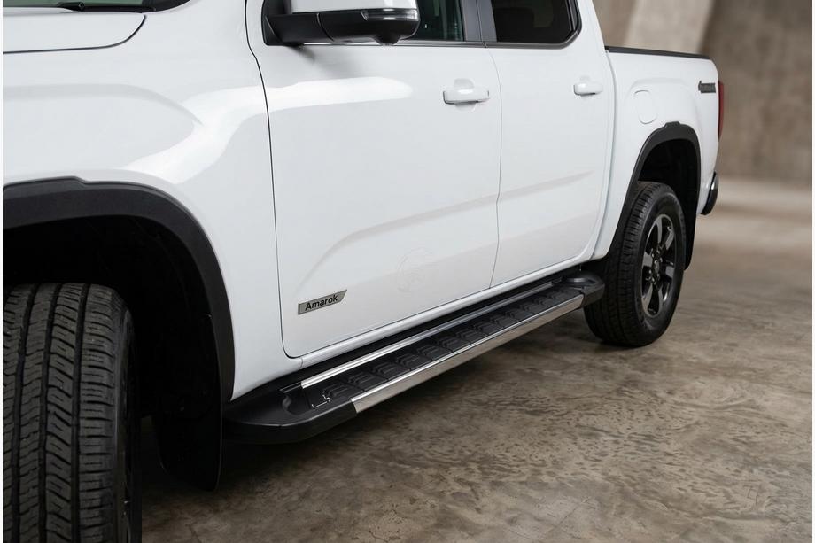 Volkswagen Amarok 2022– Zijtreden RedLine V1 (2 stuks, aluminium) Image