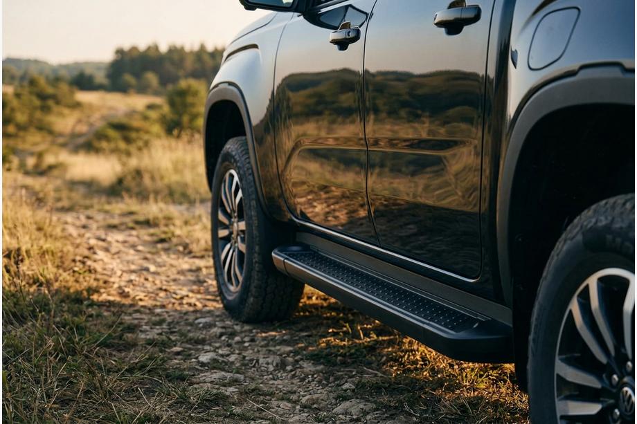 Ford Ranger 2022– Allmond Black side steps (2 st., aluminium) Image
