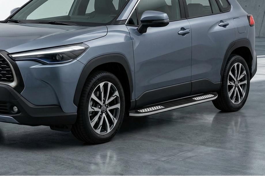 Toyota Corolla Cross 2020– Side steps Tayga V2 (2 stuks, aluminium) Image