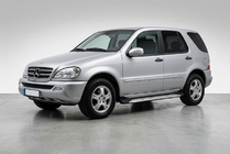 Mercedes ML W163 1997–2005 Side steps Shining V1 (2 st., aluminium) foto 1