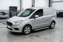 Ford Courier 2014–2023 Side steps Shining V1 (2 st., aluminium) foto 1