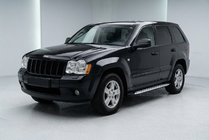 Jeep Grand Cherokee WK 2004–2010 Side steps Shining V1 (2 st., aluminium) foto 1
