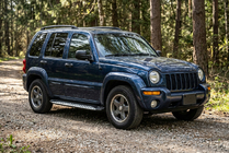 Jeep Cherokee/Liberty 2002–2007 Side steps Shining V1 (2 st., aluminium) foto 1