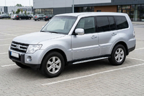 Mitsubishi Pajero Wagon IV 2006–2021 Side steps Shining V1 (2 st., aluminium) foto 1