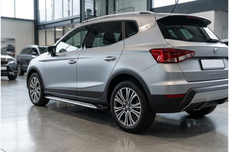 Seat Arona 2017– Side steps Shining V1 (2 st., aluminium) Image